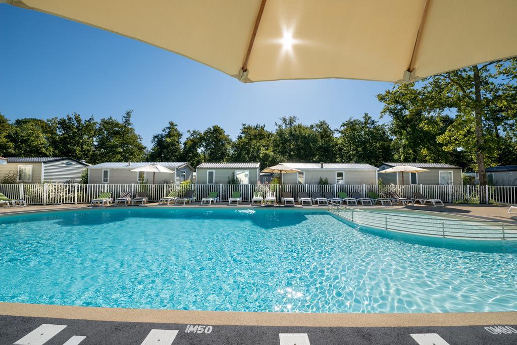 Camping Les Chevrefeuilles ロワイヤン エクステリア 写真