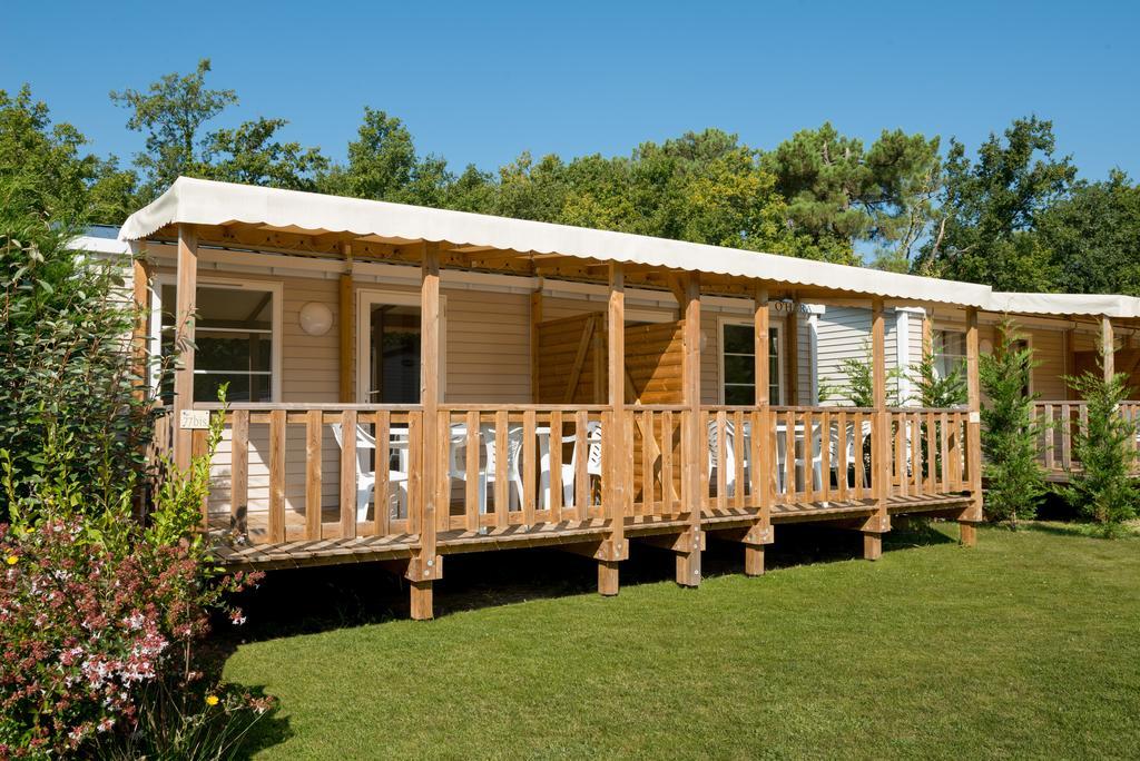 Camping Les Chevrefeuilles ロワイヤン エクステリア 写真