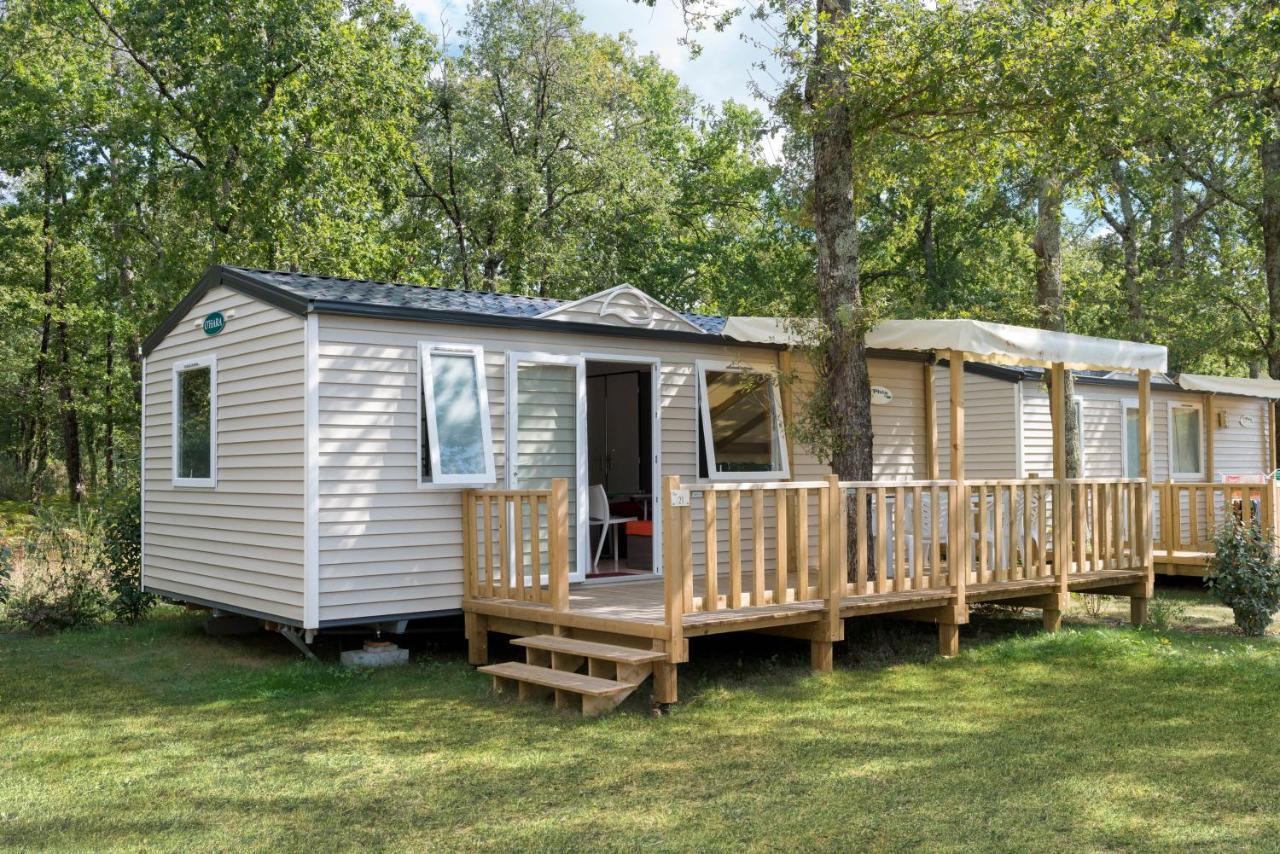 Camping Les Chevrefeuilles ロワイヤン 部屋 写真